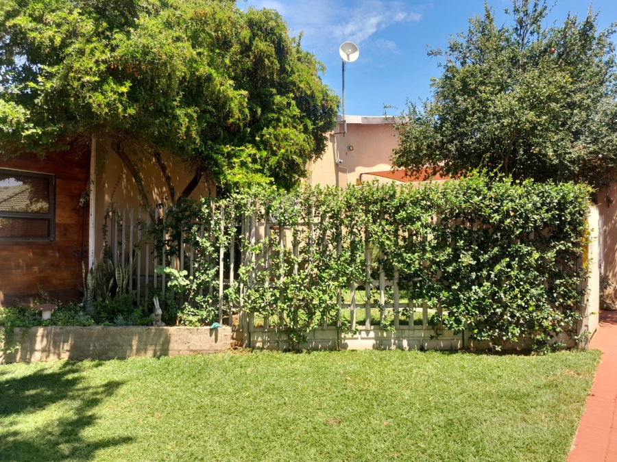 4 Bedroom Property for Sale in Protea Park North West